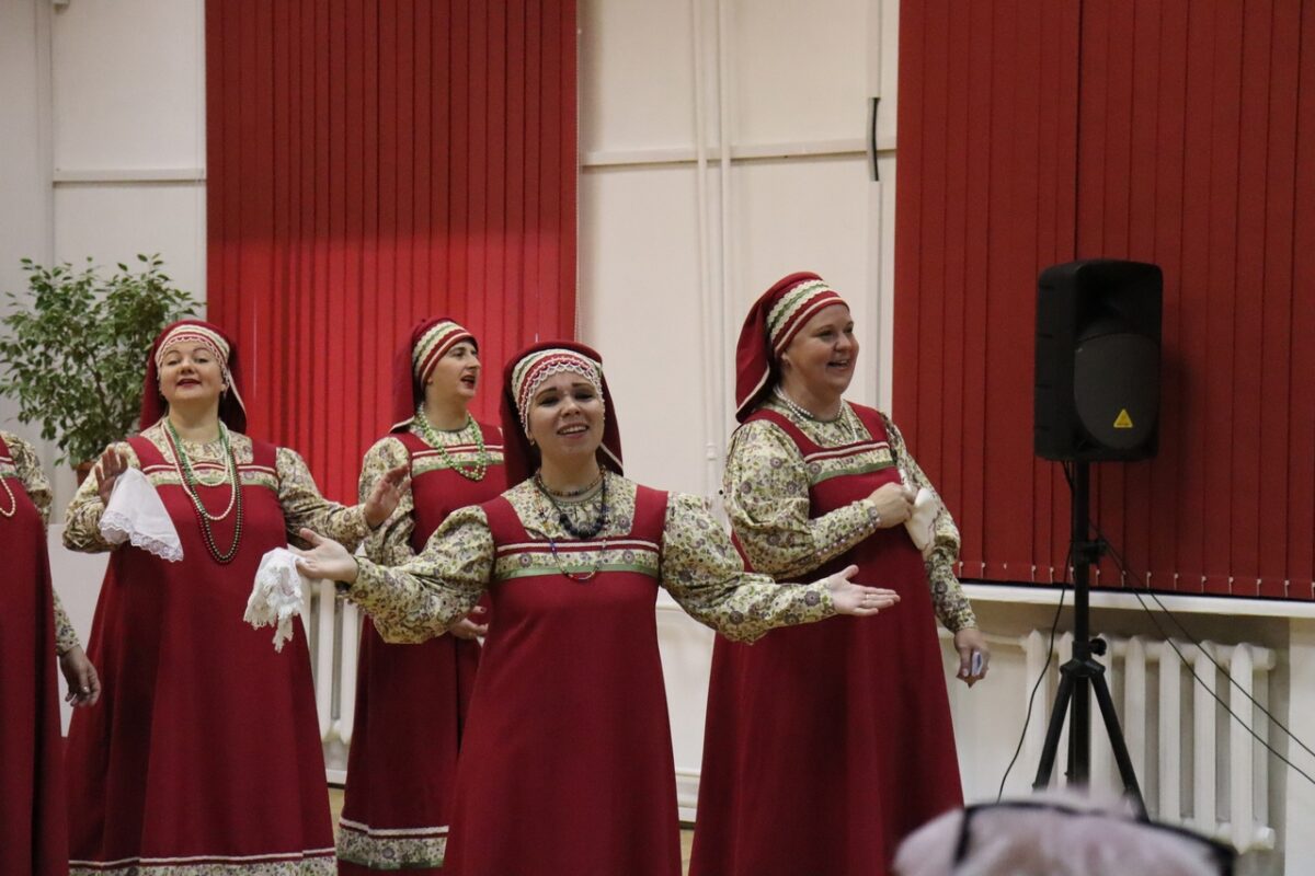 Ансамбль «Рученая» выступил в Вышнем Волочке