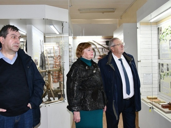 Министр туризма Тверской области посетила Андреапольский музей Министр туризма Тверской области посетила Андреапольский музей