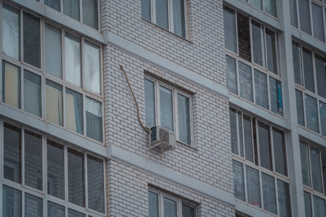 Жительница Твери зарегистрировала в своей квартире 19 иностранцев