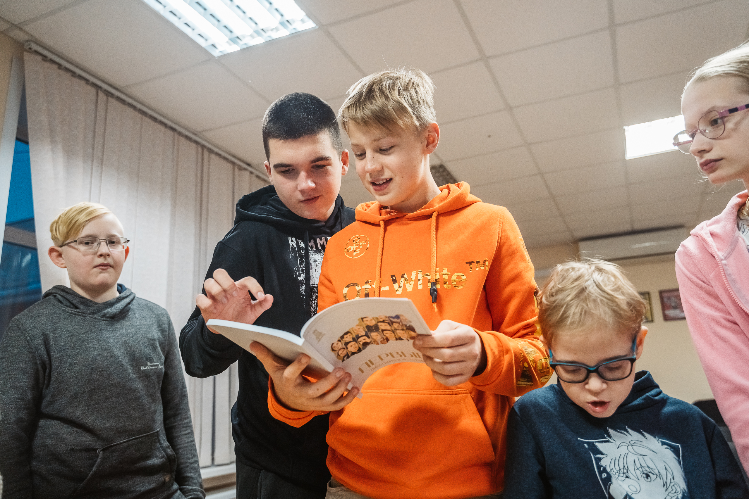 Юные журналисты побывали с экскурсией в РИА Верхневолжье Юные журналисты побывали с экскурсией в РИА Верхневолжье