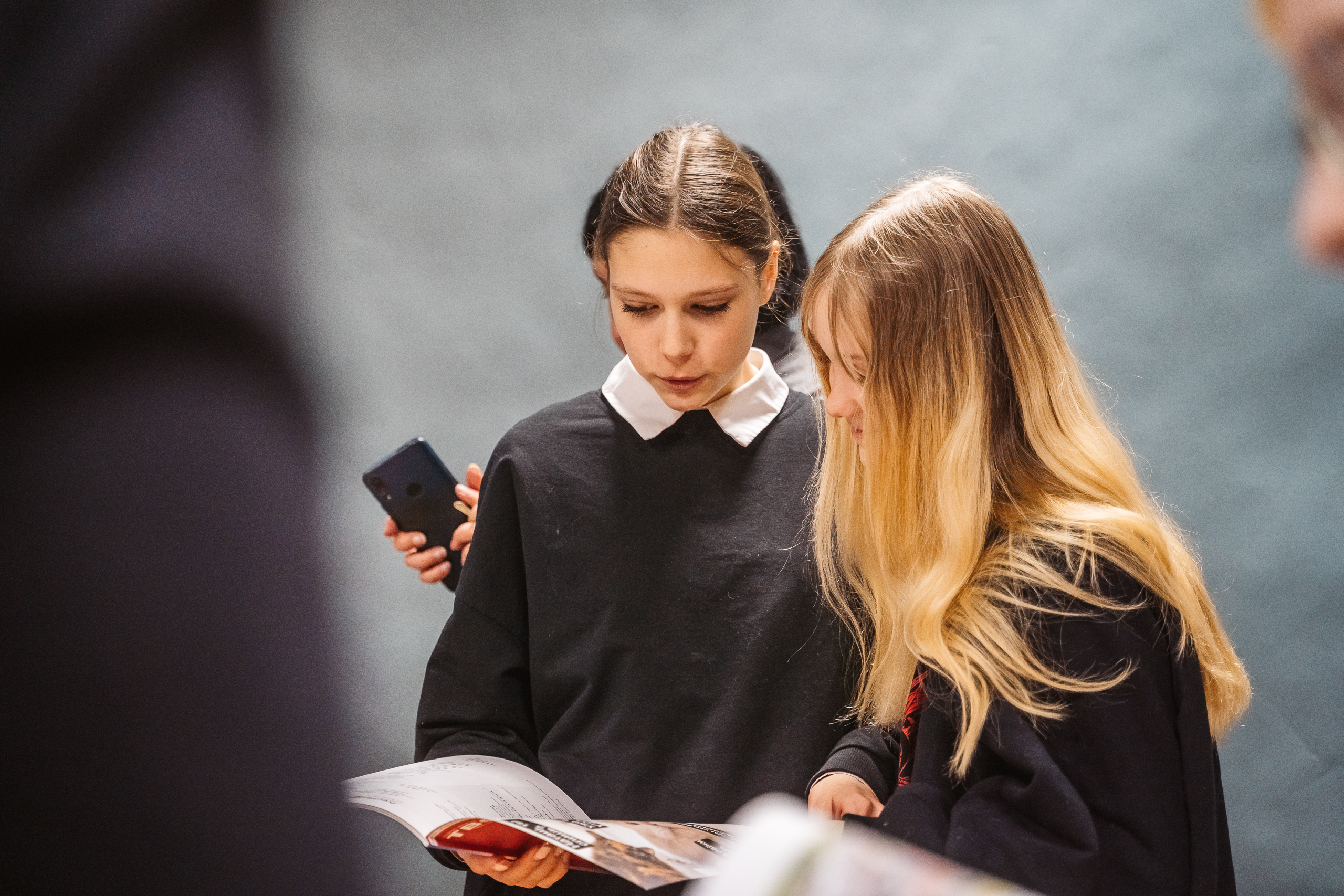 Юные журналисты побывали с экскурсией в РИА Верхневолжье Юные журналисты побывали с экскурсией в РИА Верхневолжье