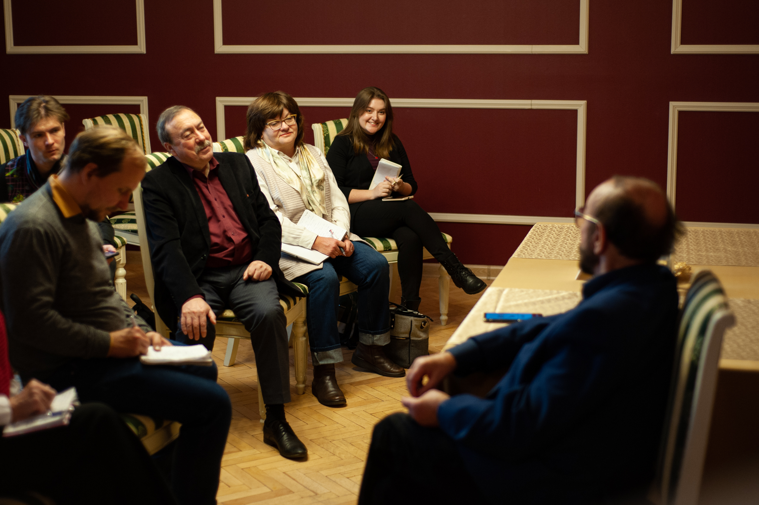 Сила русского психологического театра: Вениамин Фильштинский провел мастер-классы в Тверском театре драмы