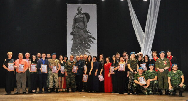 В ДК "Пролетарка" пройдет областной фестиваль патриотической песни «Калининский фронт» В ДК "Пролетарка" пройдет областной фестиваль патриотической песни «Калининский фронт»