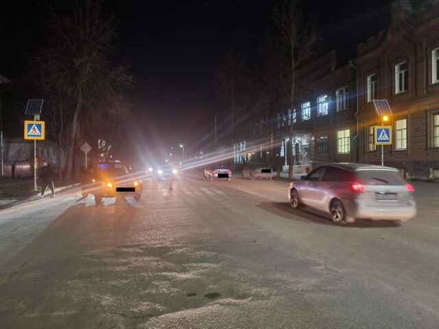 В Тверской области под колеса автомобиля попал пешеход