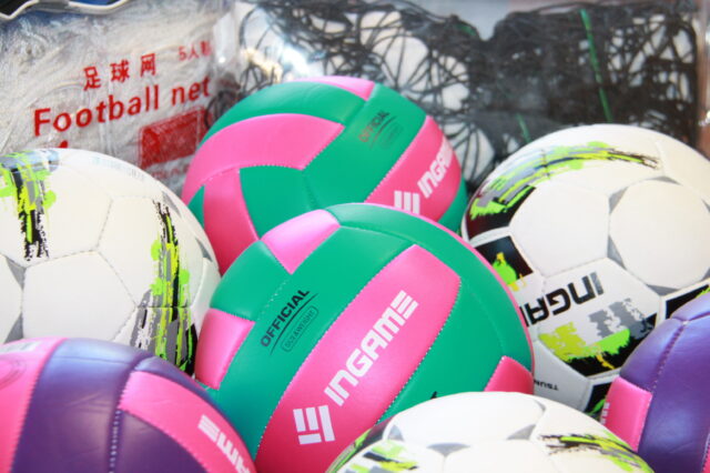 Нелидовскому городскому округу передали комплект спортивного инвентаря для игровых видов спорта Нелидовскому городскому округу передали комплект спортивного инвентаря для игровых видов спорта