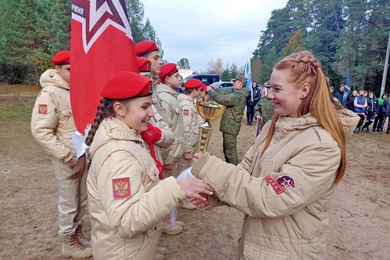 «Юносень-2022»: в Конаковском районе состоялись юнармейские сборы