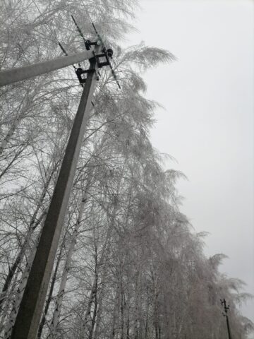 Энергетики «Россети Центр» и «Россети Центр и Приволжье» оперативно восстанавливают нарушенное ледяным дождем электроснабжение