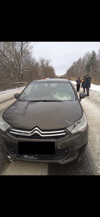 В Тверской области автомобиль сбил ребенка