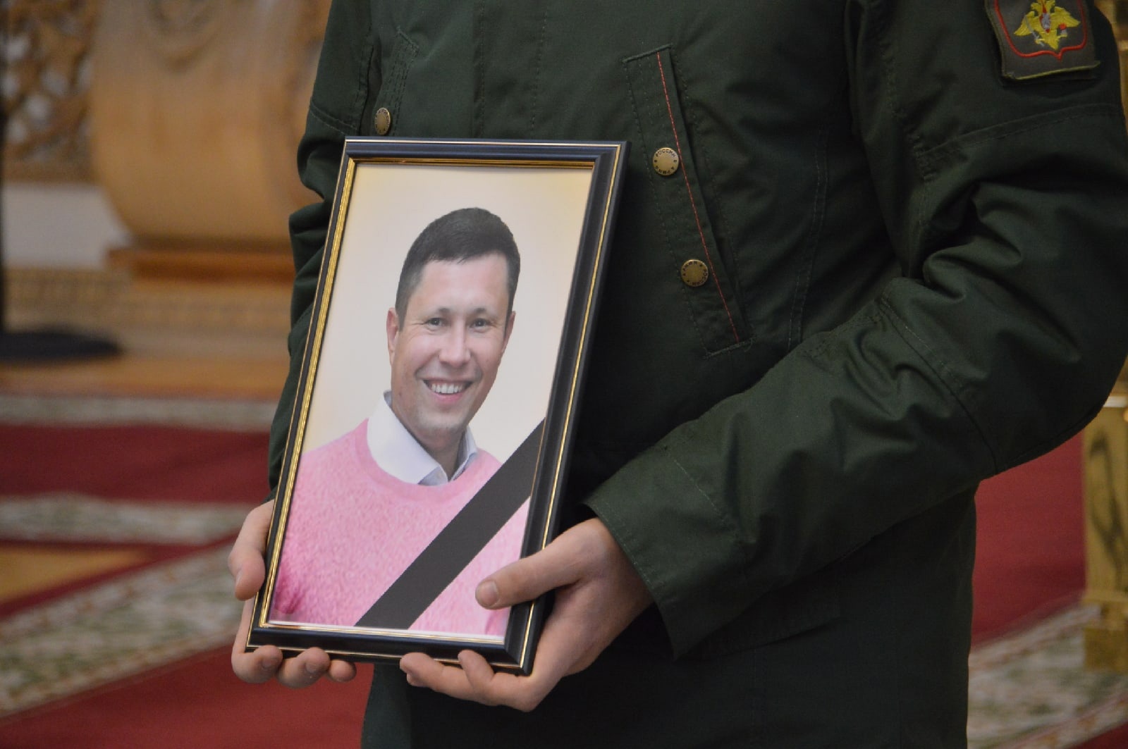 В Твери простились с Олегом Седовым, погибшим на Донбассе