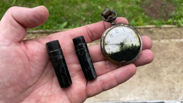 Поисковики нашли останки еще двух красноармейцев в Ржевском районе Поисковики нашли останки еще двух красноармейцев в Ржевском районе