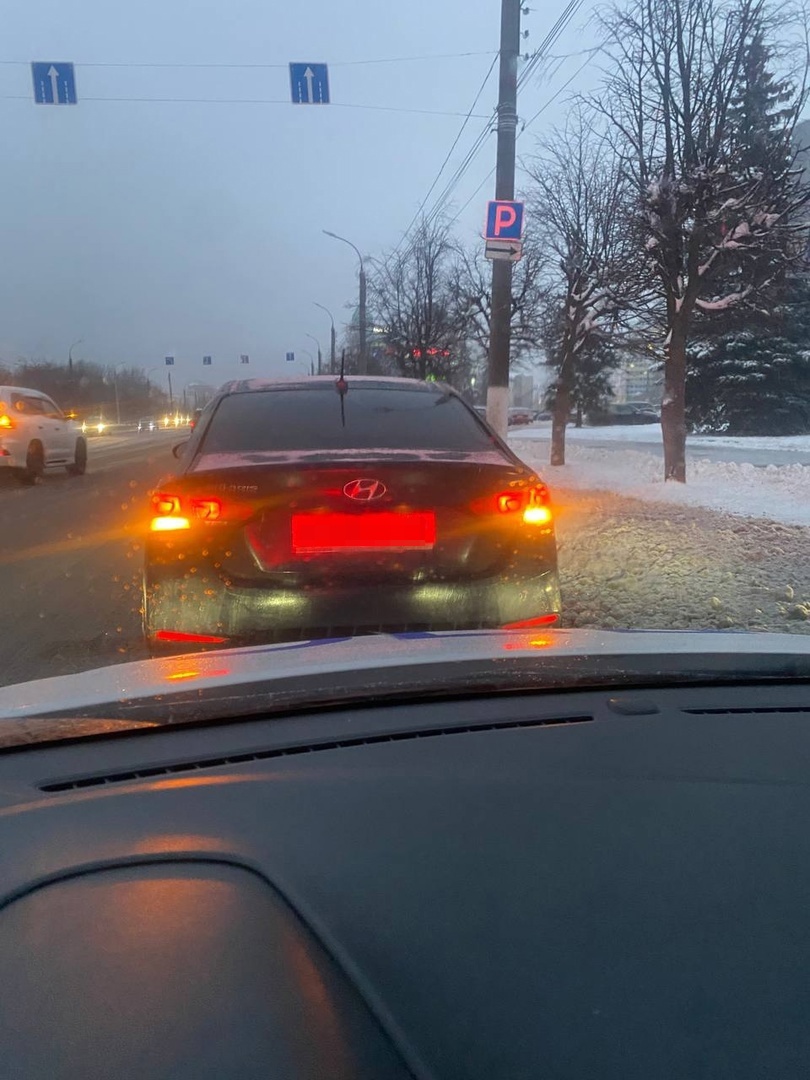 В Твери сотрудники ГИБДД ловили таксистов-нарушителей