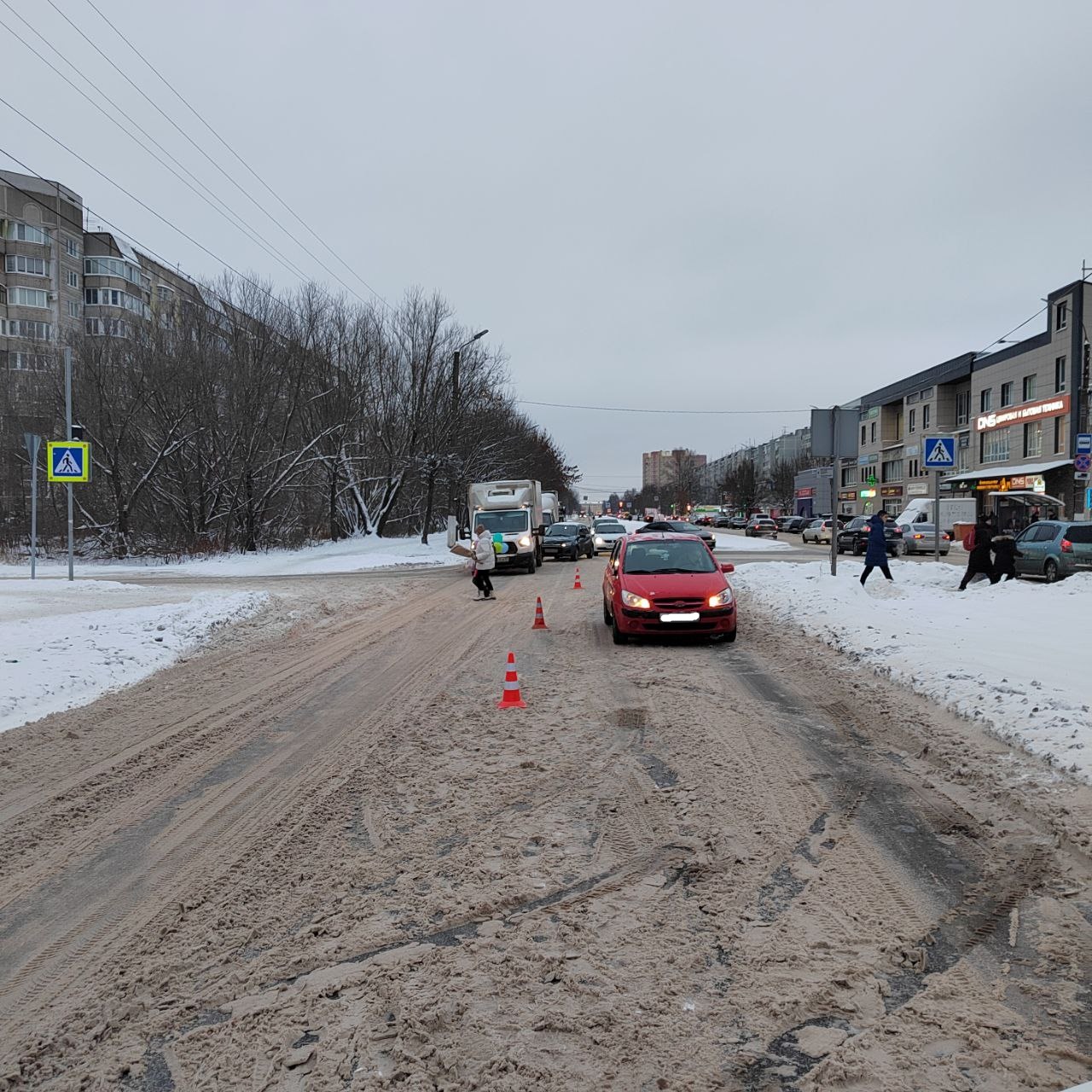 В Твери двое детей попали под колеса иномарки