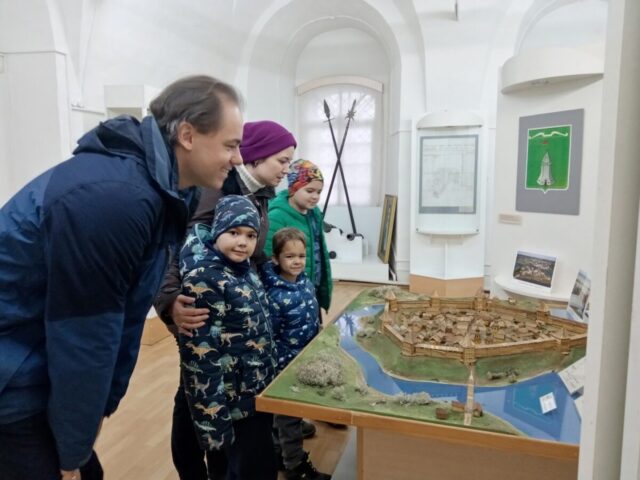 Торопецкий краеведческий музей присоединился к акции «Ночь искусств» Торопецкий краеведческий музей присоединился к акции «Ночь искусств»