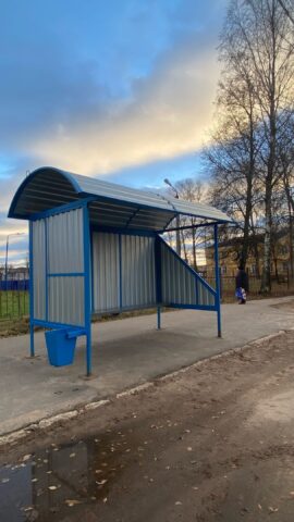 На одной из улиц Нелидово появились сразу три новые остановки