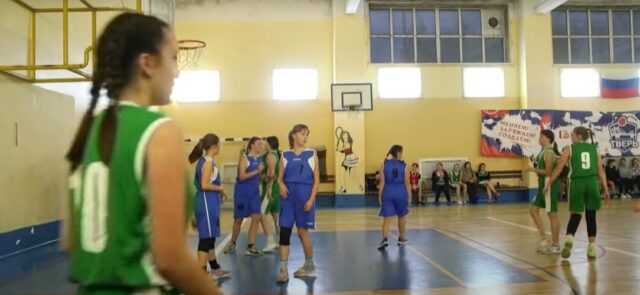 В Нелидове прошли соревнования между школьными командами по баскетболу В Нелидове прошли соревнования между школьными командами по баскетболу