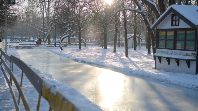 В Твери заработают больше 20 площадок для катания на коньках