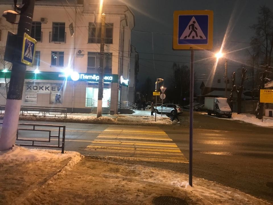 В Твери на улице Софии Перовской автомобиль сбил пешехода