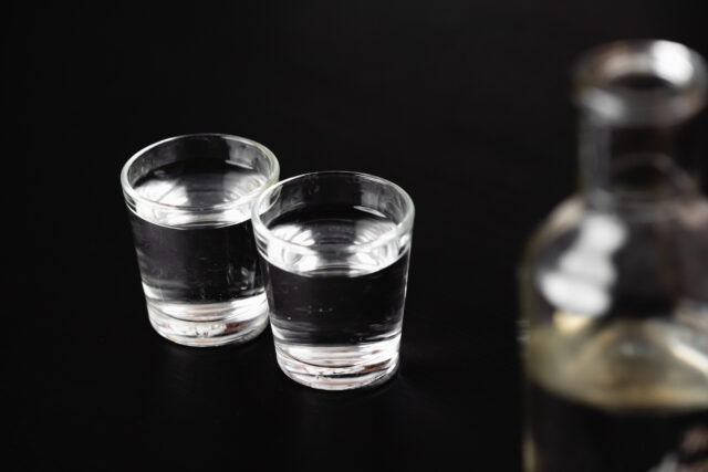 52-летняя жительница Тверской области пошла на преступление ради алкоголя