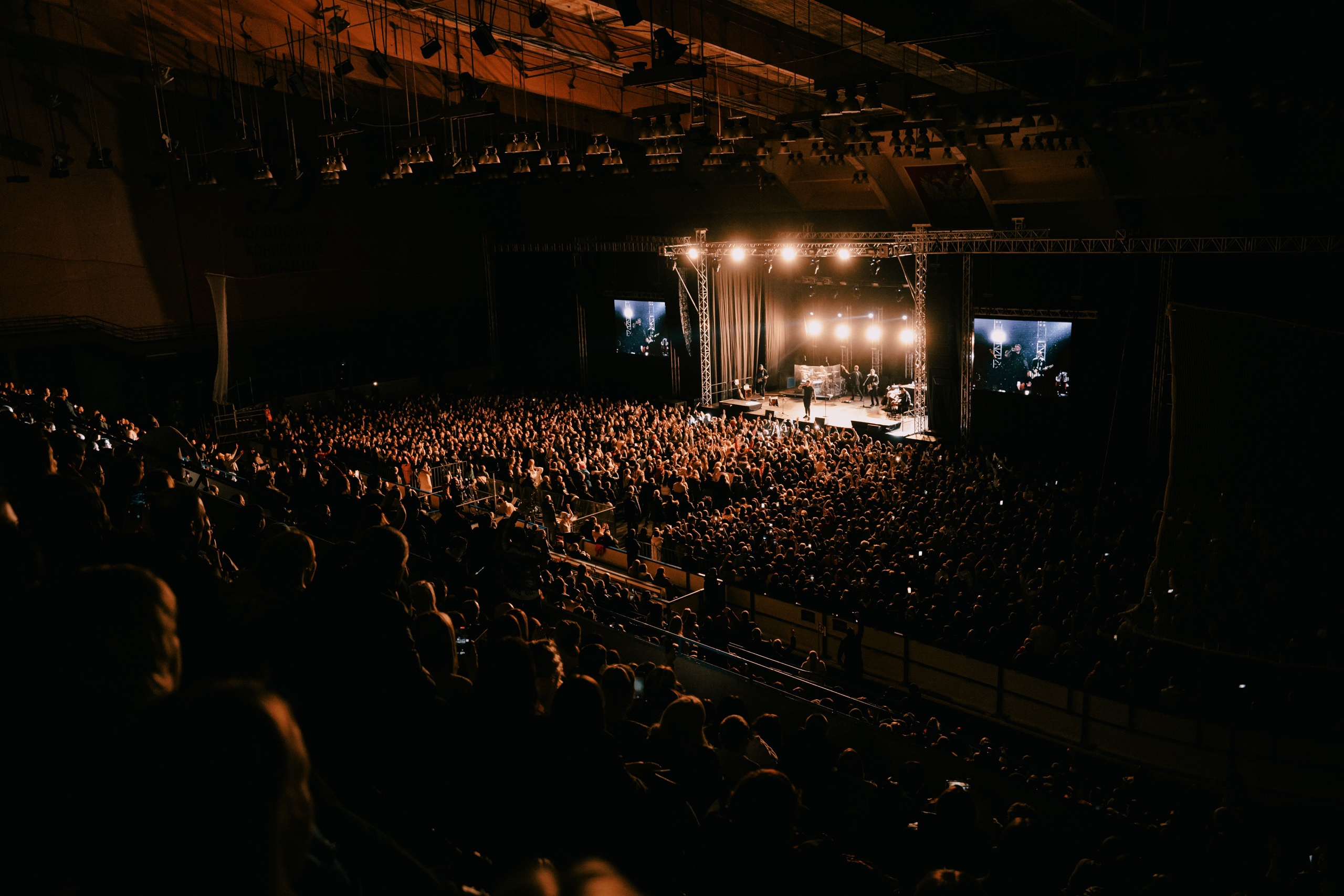 Самый чистый кайф: Баста спел вместе с поклонниками в Твери