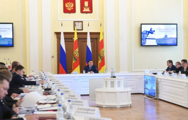 Игорь Руденя назвал главные задачи в финансово-бюджетной политике Тверской области на 2023-2025 годы