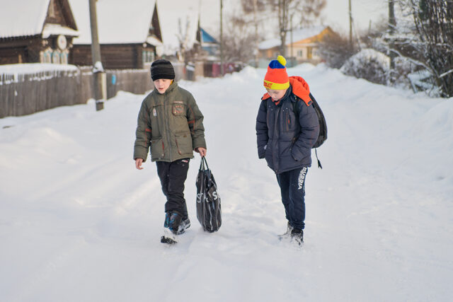 Дети на дороге: тверская Госавтоинспекция предупреждает водителей быть внимательнее
