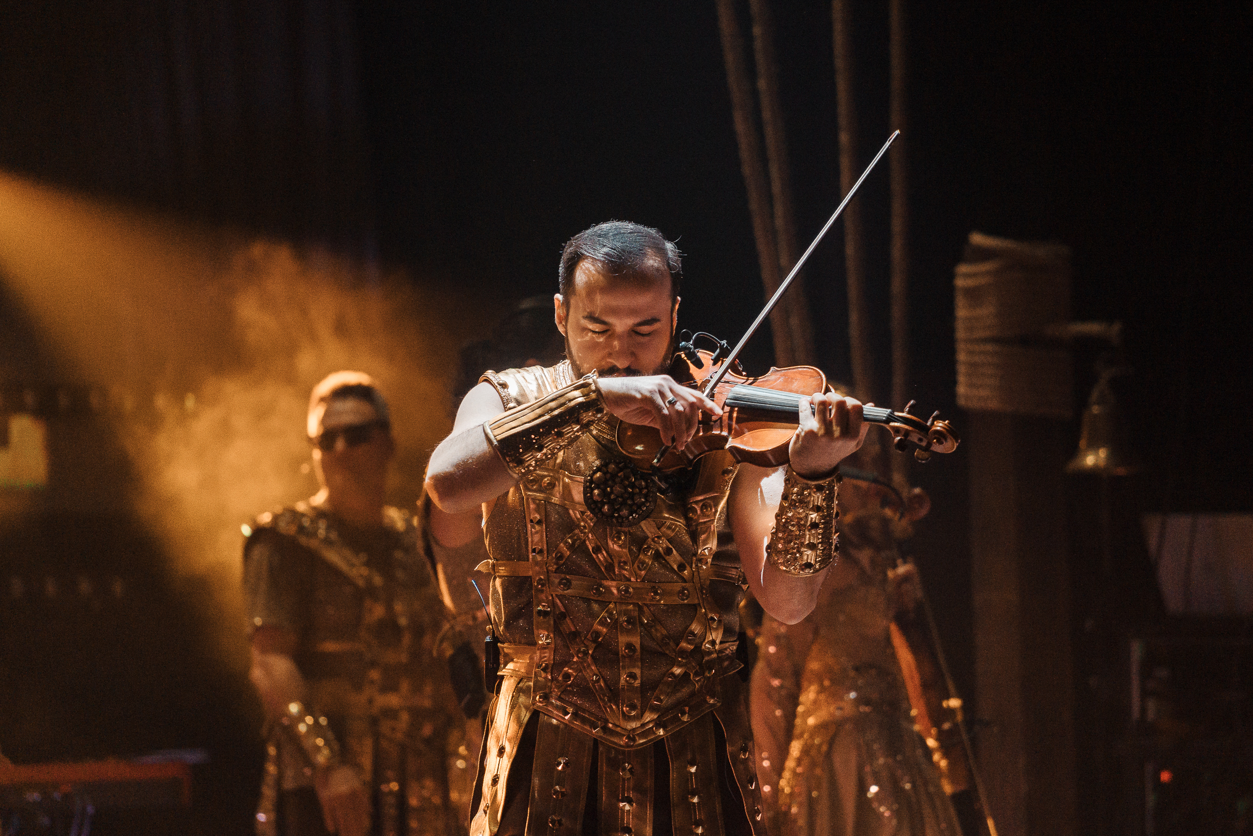 Вокруг света за пару часов: Concord Orchestra представил новое рок-шоу «Рождение мира» в Твери Вокруг света за пару часов: Concord Orchestra представил новое рок-шоу «Рождение мира» в Твери