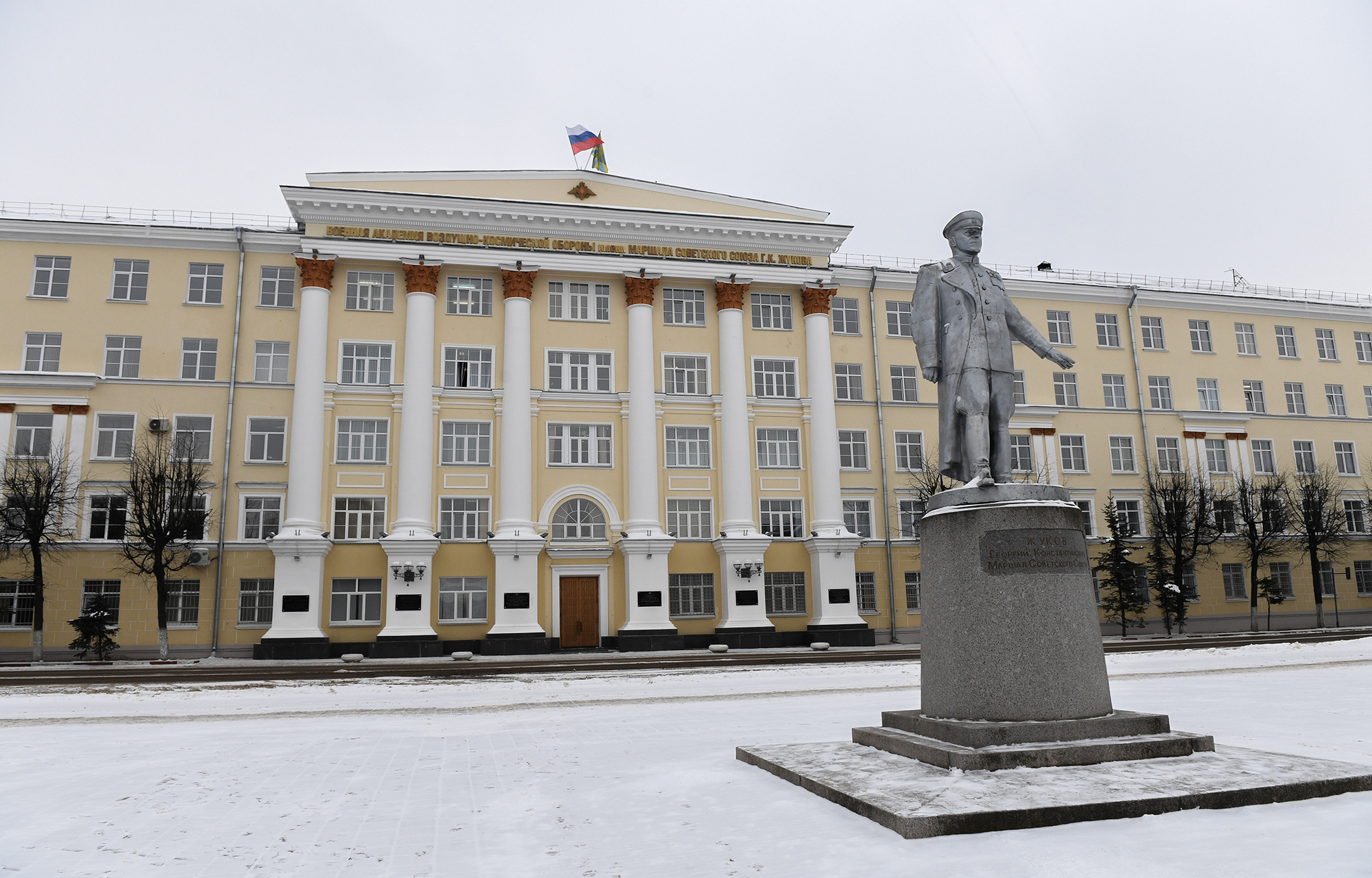 Игорь Руденя вручил награды представителям Военной академии имени Маршала Советского Союза Г.К. Жукова В Твери военная академия ВКО имени Жукова приглашает на День открытых дверей