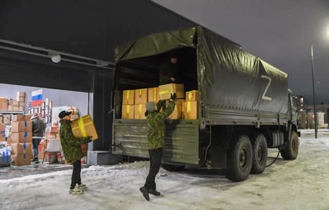 Из Тверской области волонтеры продолжают отправлять гуманитарные грузы для военнослужащих вооруженных сил РФ