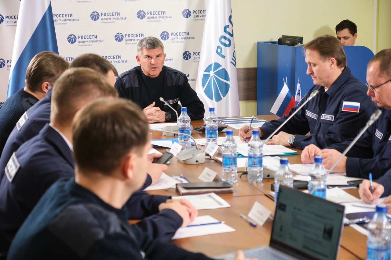 Усиленная группировка энергетиков «Россети Центр» продолжит работы до полного приведения сетей в нормативное состояние 