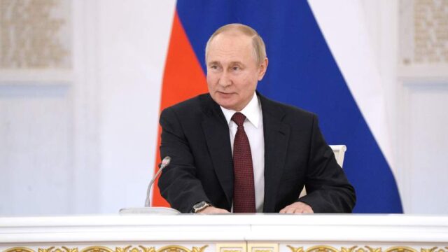 Владимир Путин: Система поддержки молодежи должна действовать по всей стране