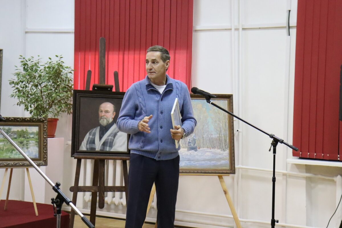Вышневолоцкому музею подарили две картины Кугача Вышневолоцкому музею подарили две картины Кугача