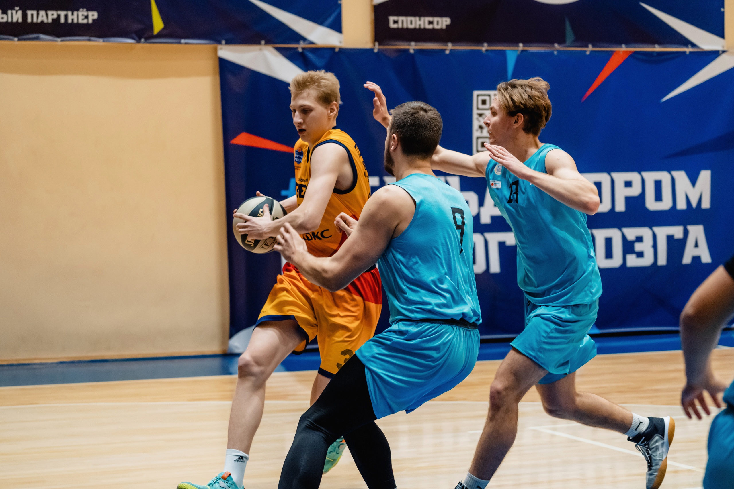 Тверские баскетболисты обыграли команду из Донецка