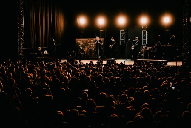 Самый чистый кайф: Баста спел вместе с поклонниками в Твери