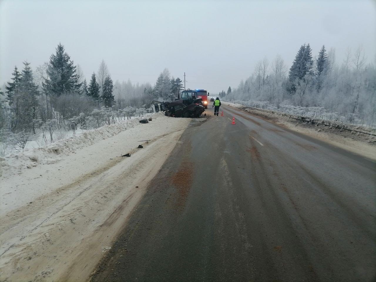 Два человека погибли в страшном ДТП в Тверской области