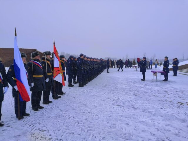 У Ржевского мемориала Советскому солдату приняли присягу новобранцы 32-й дивизии ПВО