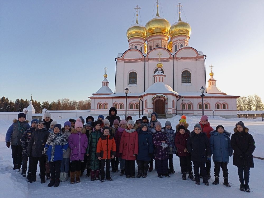 Бологовские школьники побывали на увлекательной экскурсии Бологовские школьники побывали на увлекательной экскурсии
