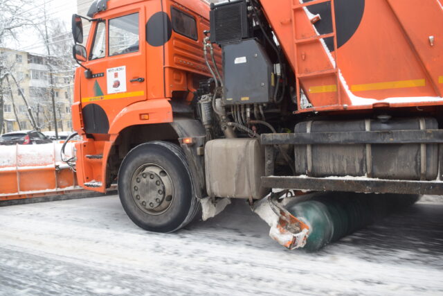 Порядка 7 500 кубометров снега вывезли за выходные в Твери