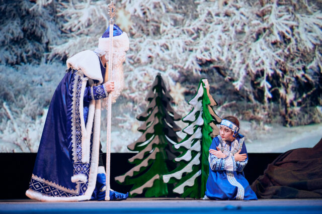 В Тверском театре драмы прошли благотворительные показы спектакля "Морозко" В тверском театре драмы прошли благотворительные показы спектакля "Морозко"