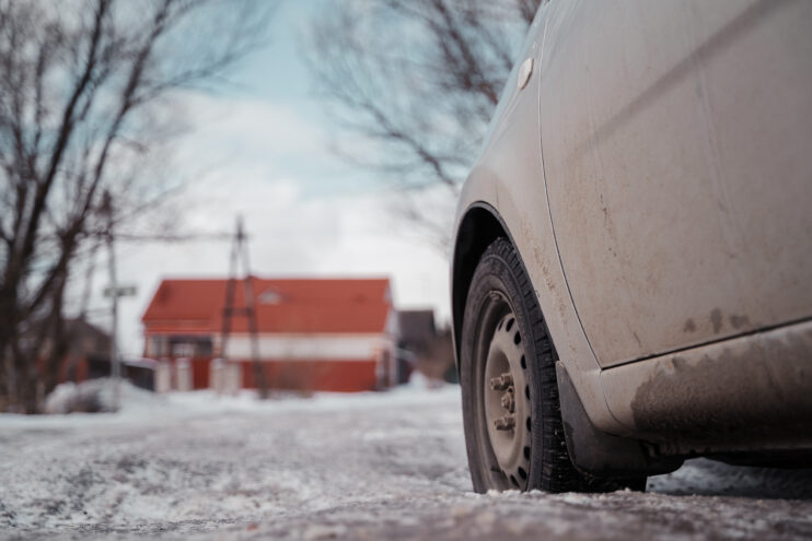 Автоэксперт рассказал о правилах безопасного вождения в снег и гололед Больше 4 тысяч семей воспользовались льготой по уплате транспортного налога в Тверской области