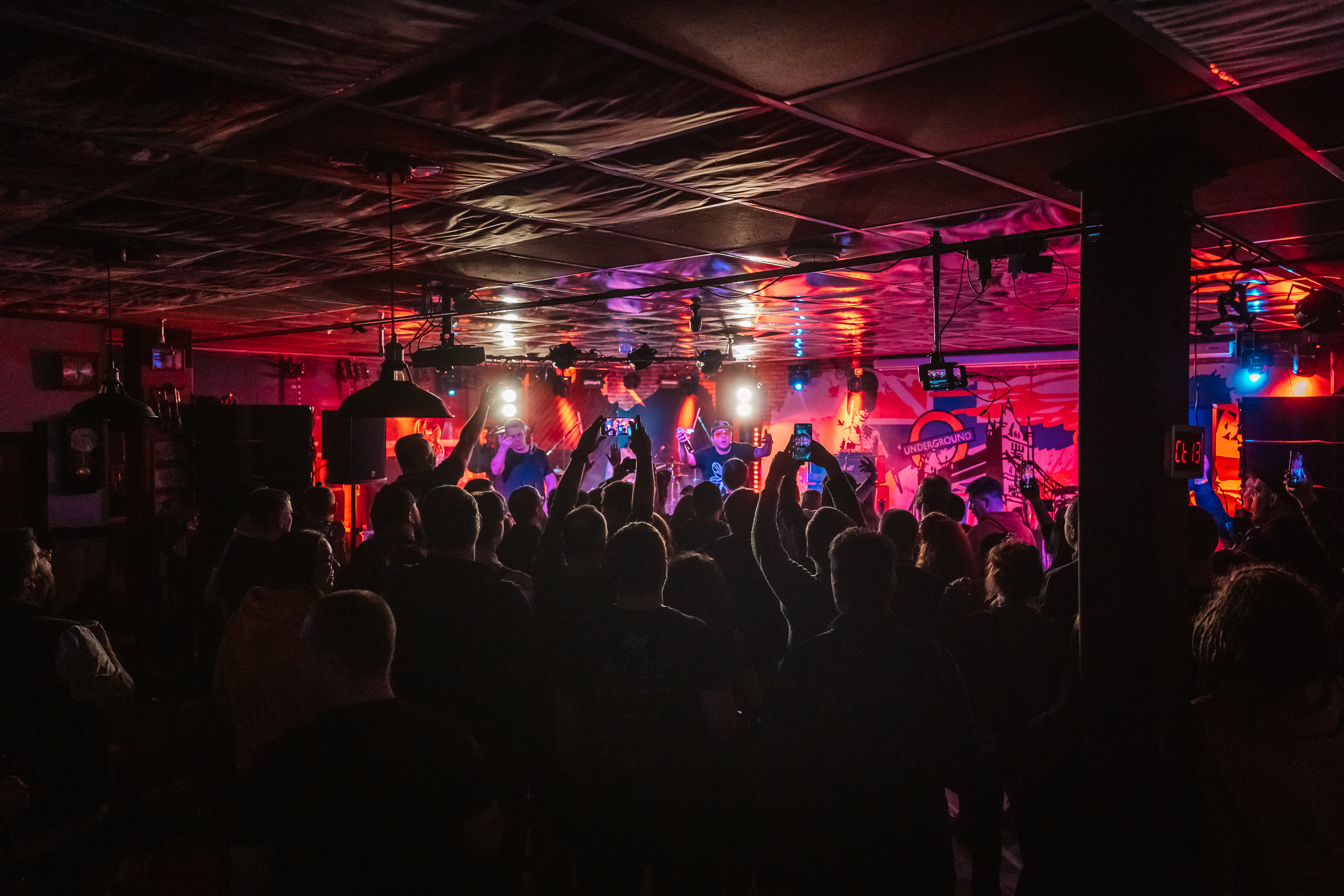 Силе ума - 20 лет: группа «Кирпичи» отметила в Твери юбилей своего альбома