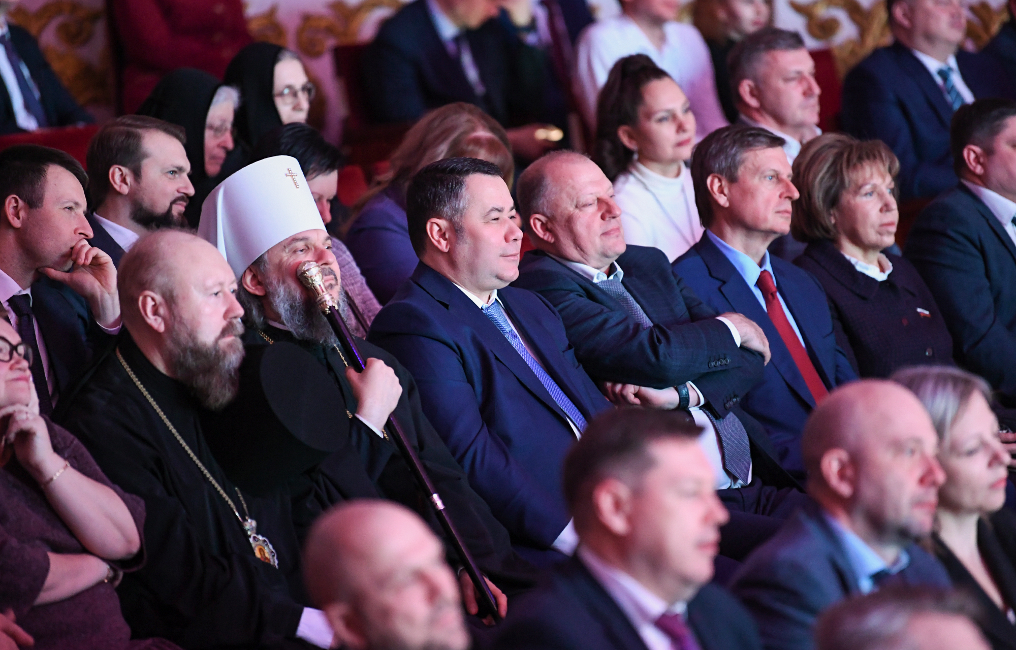 В тверском театре драмы школьники сыграли рождественский спектакль "Морозко"