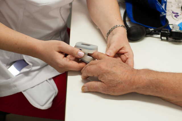 Обновленная статистика по коронавирусу на 12 января в Тверской области Спасает жизни: Жители Тверской области узнают о заболеваниях благодаря диспансеризации