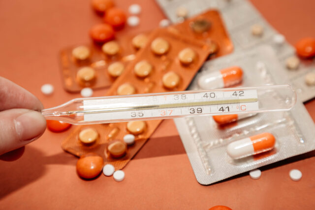 В России зафиксирован первый случай заболевания новым штаммом коронавируса В Тверской области за неделю еще 240 человек заболели коронавирусом