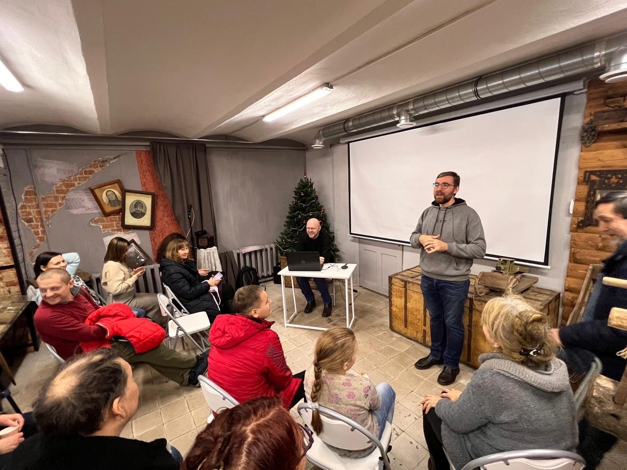 В Тверской области начал работу медиазал в музее гвоздарей В Тверской области начал работу медиазал в музее гвоздарей