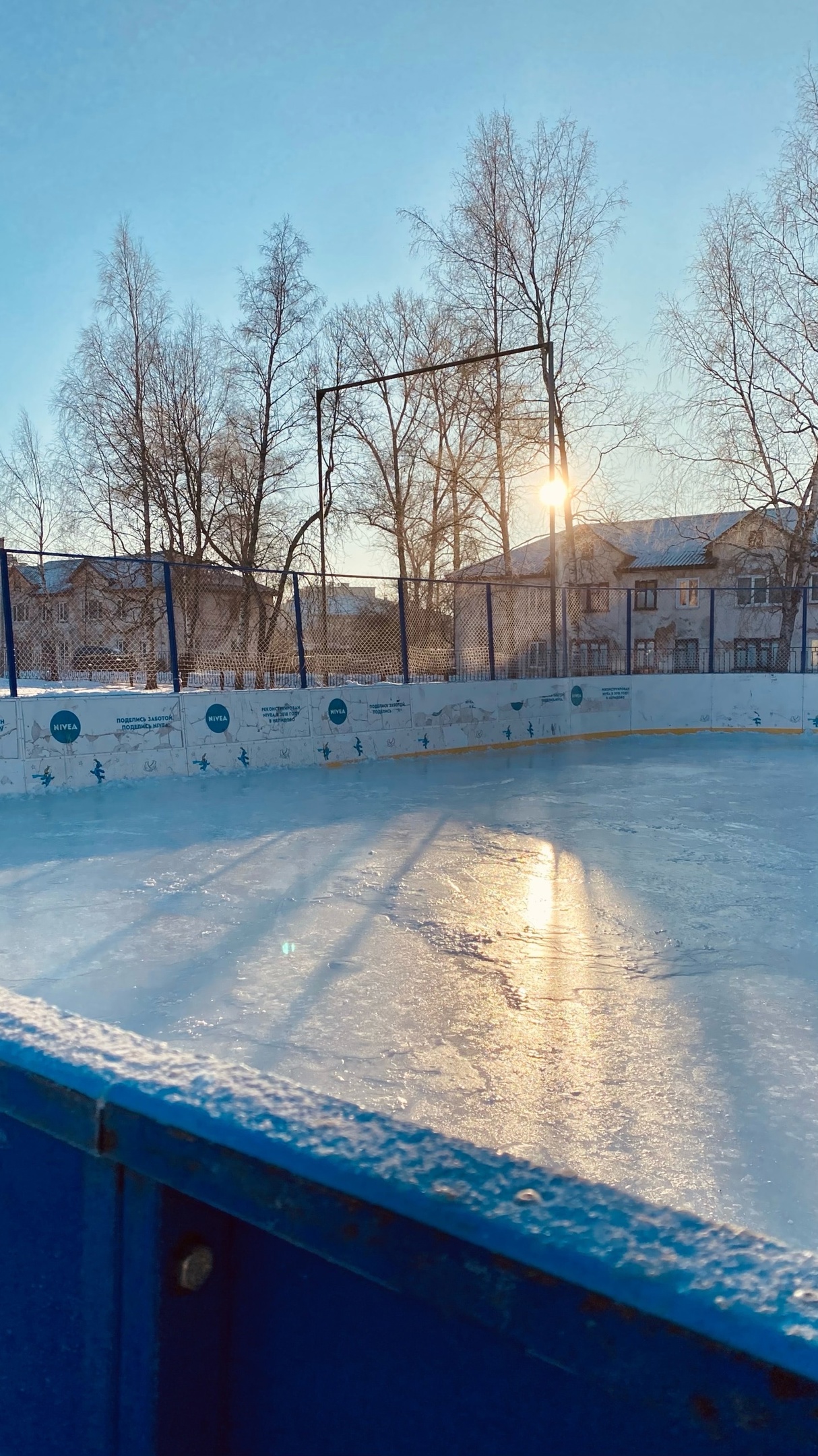 Жителей города Нелидово приглашают на каток Нивеа Жителей города Нелидово приглашают на каток Нивеа