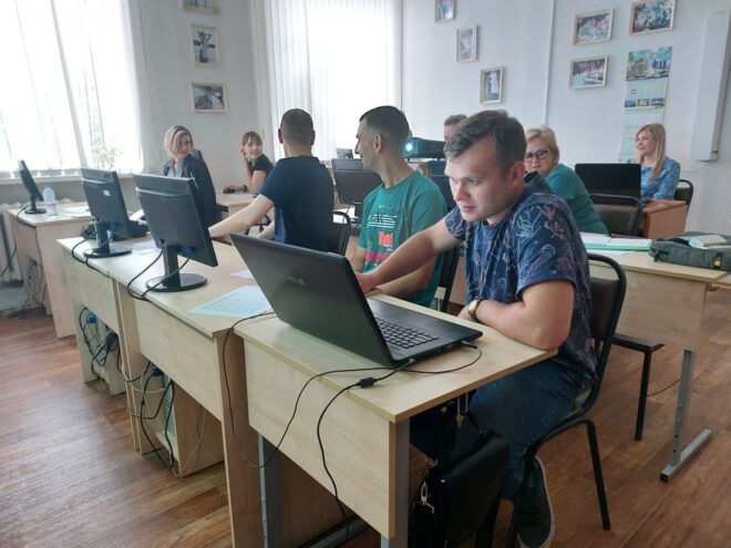 Безработные жители Тверской области смогут получить новую профессию