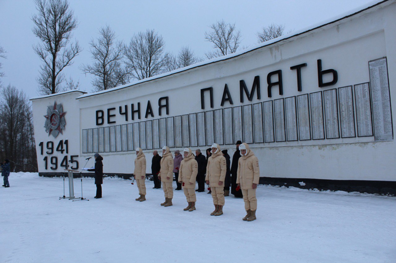 Игорь Руденя поздравил жителей Нелидовского округа с днем освобождения города от фашистских захватчиков Игорь Руденя поздравил жителей Нелидовского округа с днем освобождения города от фашистских захватчиков