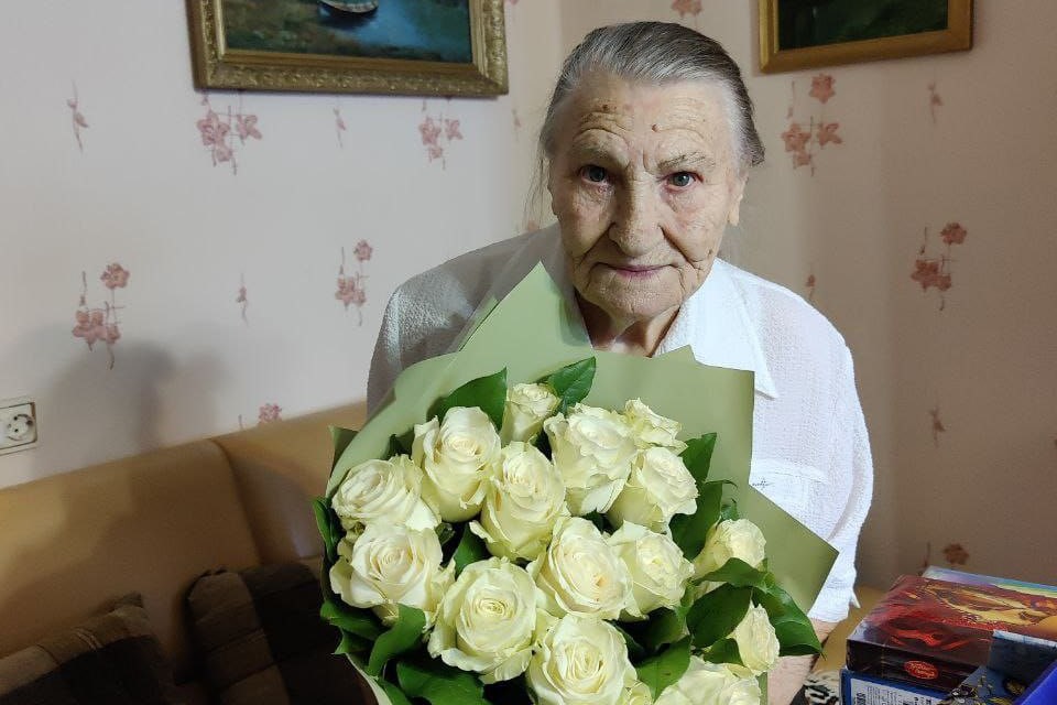 100 лет исполнилось ветерану Великой Отечественной войны Анне Поповой 100 лет исполнилось ветерану Великой Отечественной войны Анне Поповой
