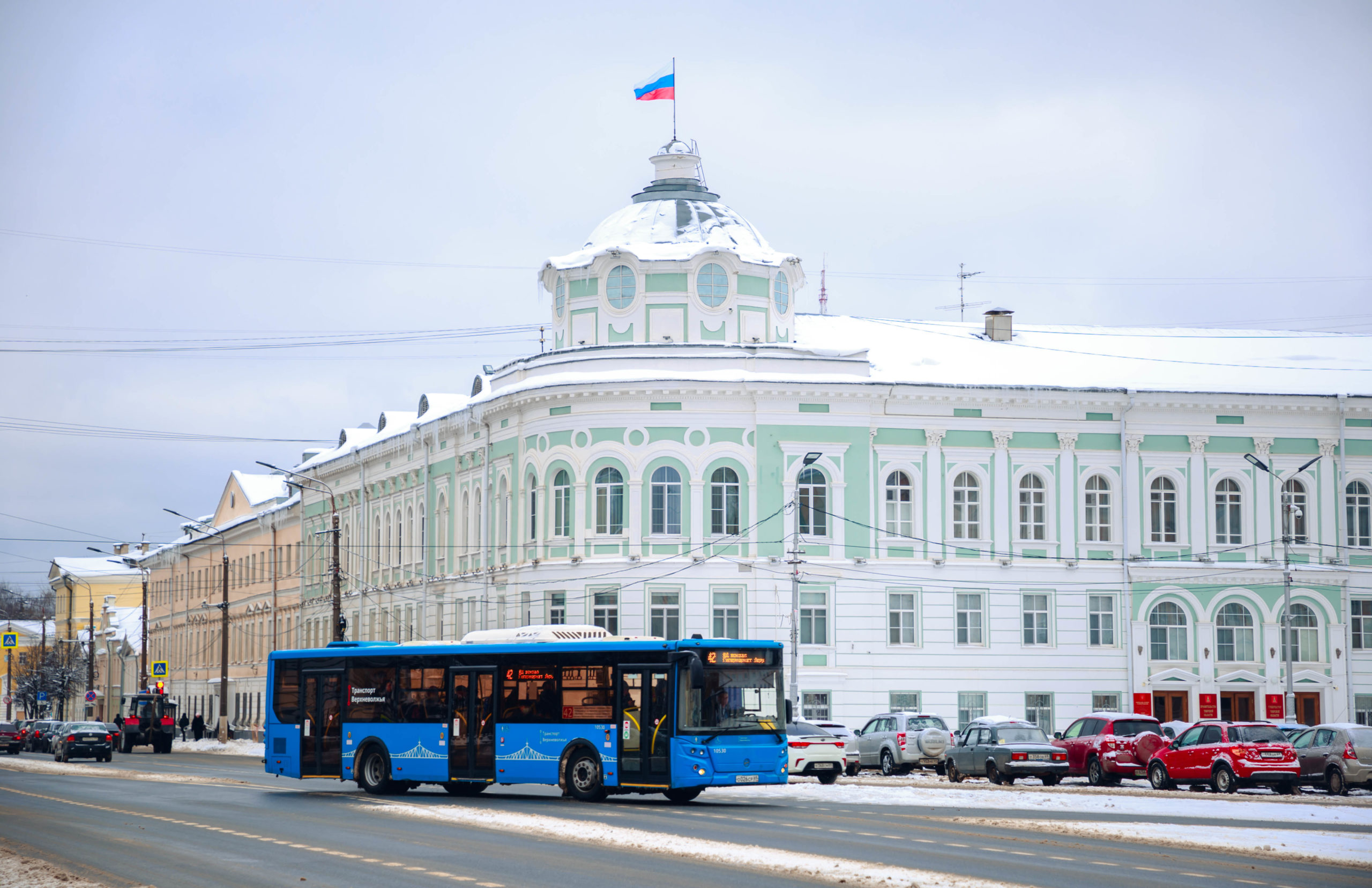 На заседании Правительства Тверской области рассмотрят стратегию развития региональной промышленности Игорь Руденя и Советник аппарата Генерального секретаря СНГ Анатолий Казаков обсудили перспективы сотрудничества