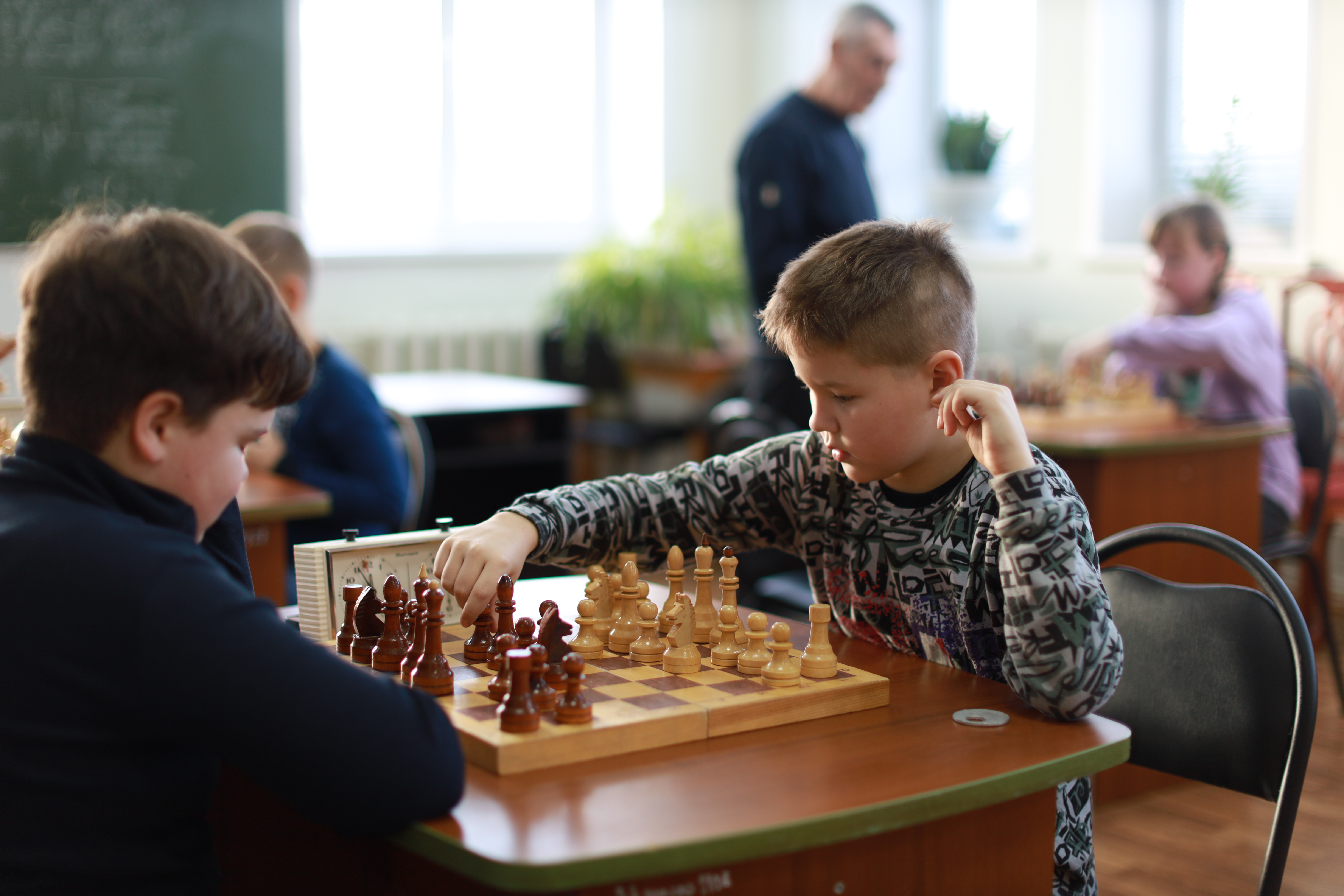 Для детей Тверской области в новогодние каникулы проходят спектакли и спортивные соревнования
